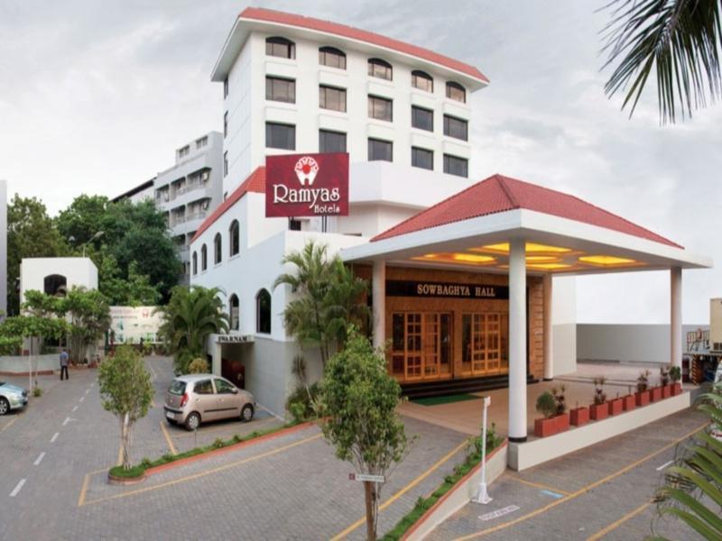 Ramyas Hotels Tiruchirappalli Exterior photo